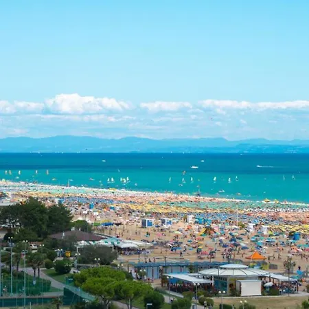 Relax And Enjoy In A Pool Paradise - Beahost Apartment Bibione